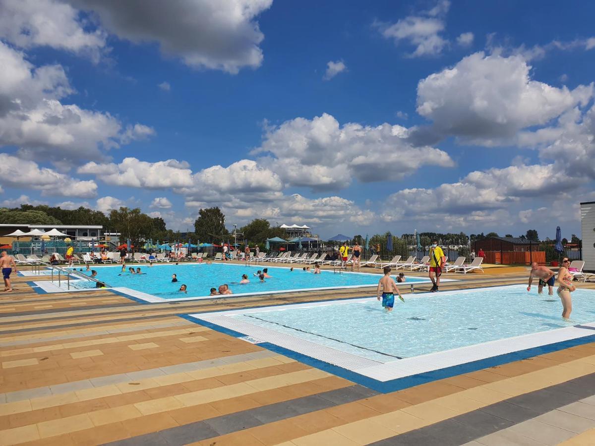 Relaxing Breaks With Hot Tub At Tattershal Lakes 3 Bedroom Tattershall Extérieur photo